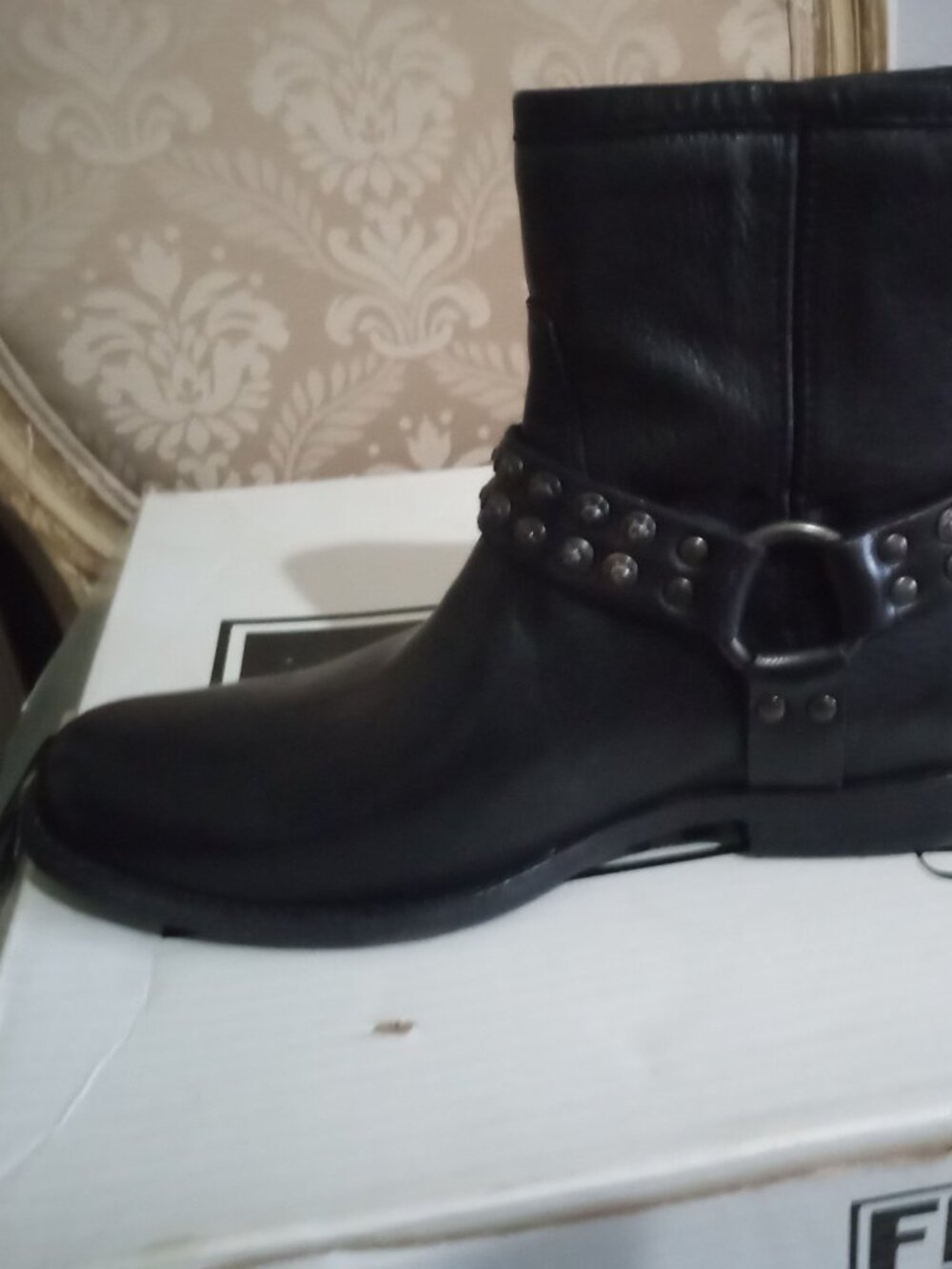 Frye women's boots size 8.5 - Picture 3 of 3